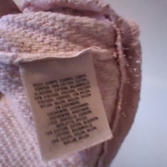 Beautiful Sweater from Anthropologie, Knitted & Knotted. Pink with Lace. - Picture 7 of 9